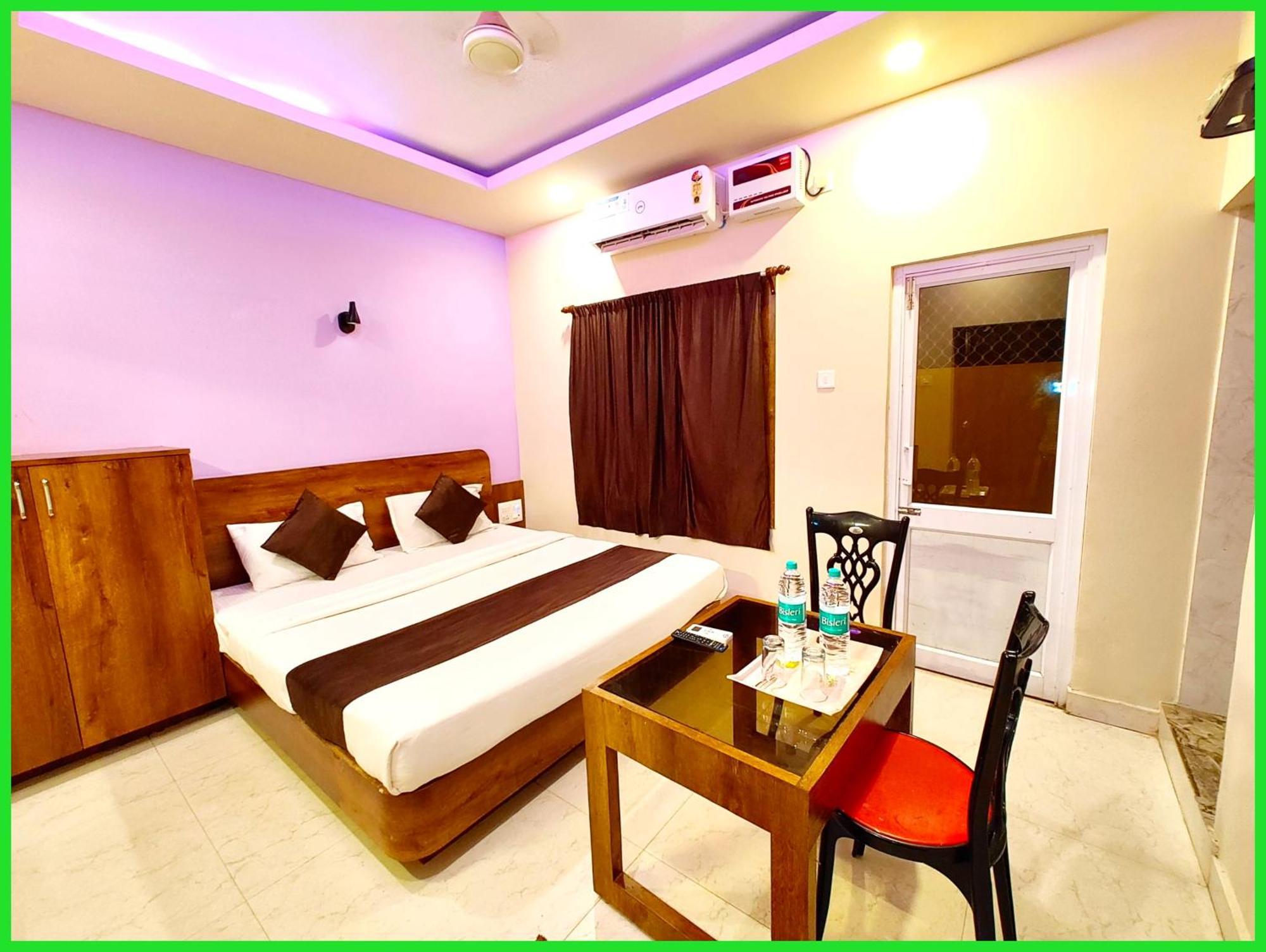 Hotel Blue # Sagar Near Sea - Newly And Decorated With Fully Air Conditioning- Lift & Parking Facilities - Choice Of Travellers Puri